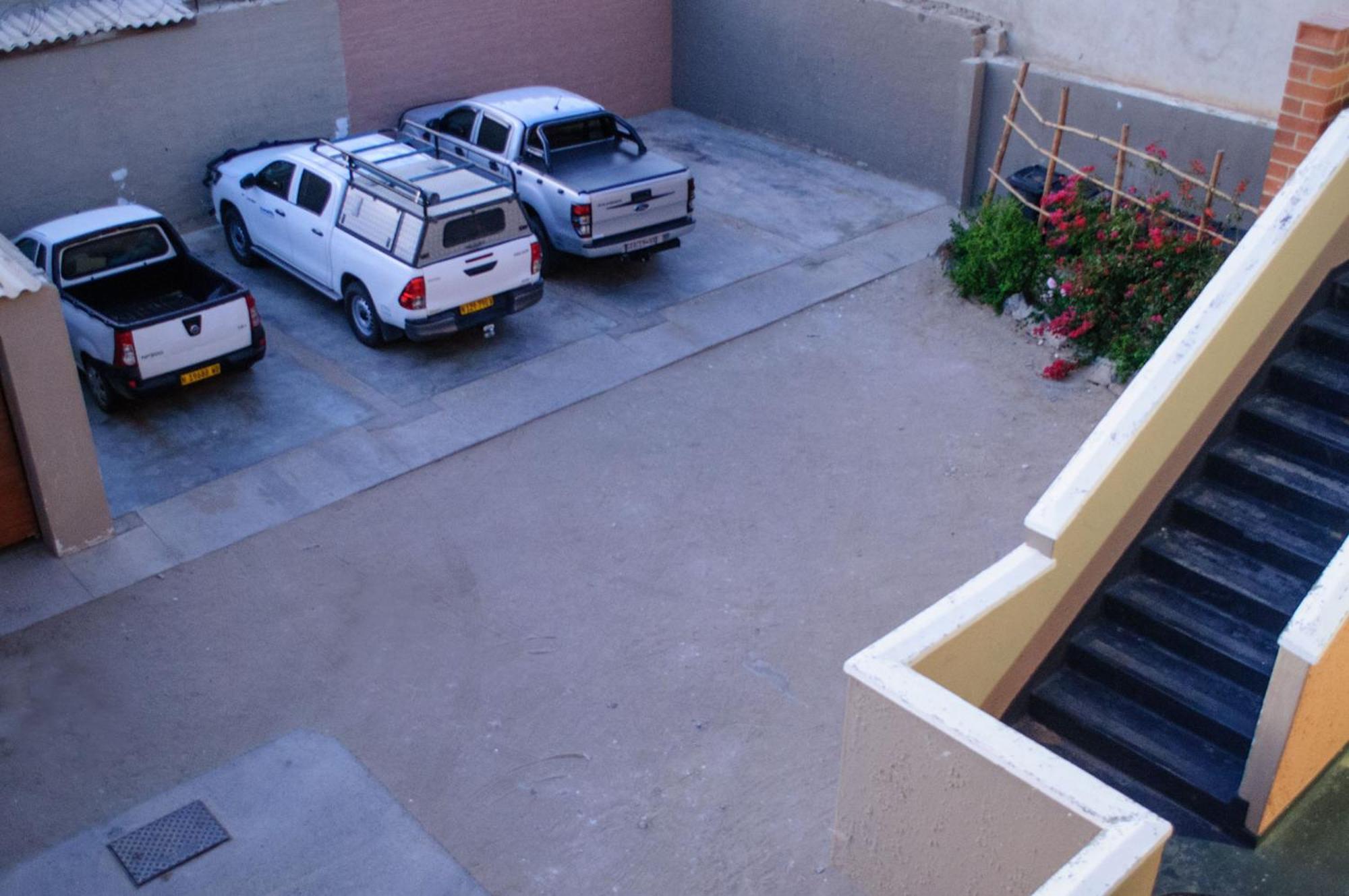 Oceanlife Guesthouse And Restaurant Luederitz Exterior foto