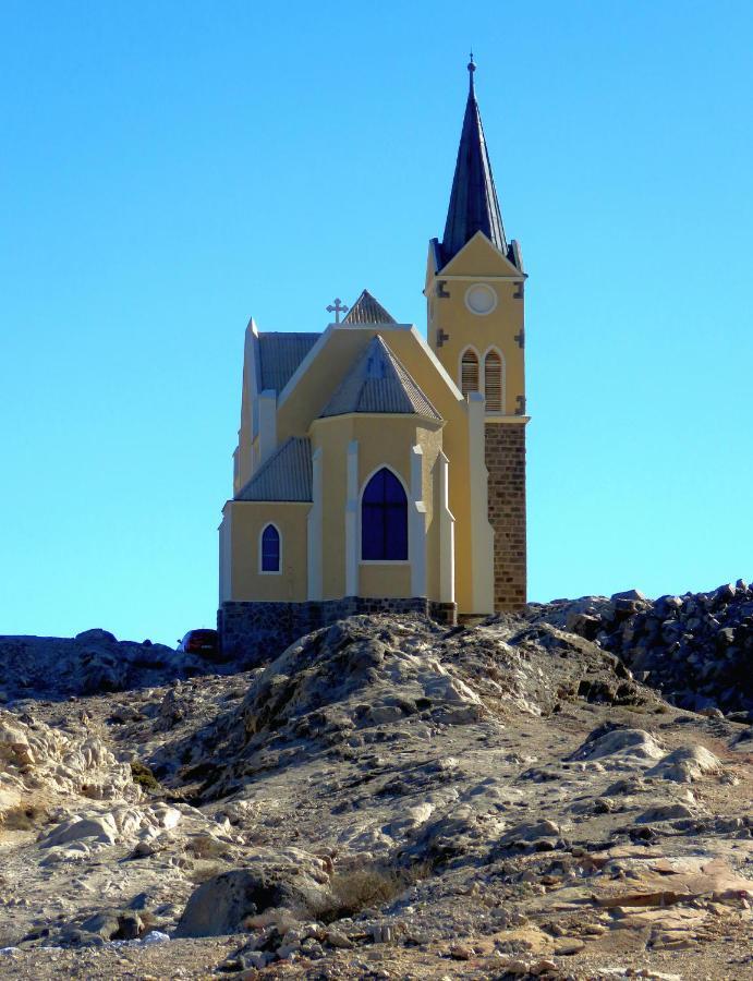 Oceanlife Guesthouse And Restaurant Luederitz Exterior foto
